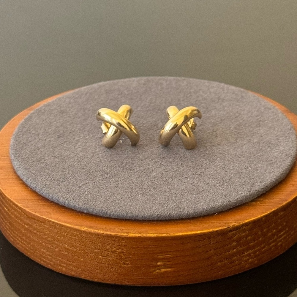 14k Yellow Gold X Chunky Stud Earring